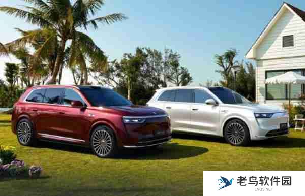  问界 M8/ 新 M9 合计 1 小时小订突破 1.1 万台 预售 36.8 万起 