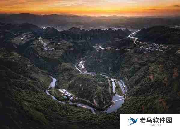 安岚携手复星艺术中心助力邱岸雄