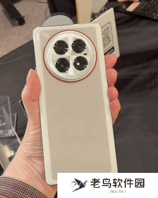传音MWC秀肌肉：展示Infinix太阳能充电手机与变色墨水屏手机
